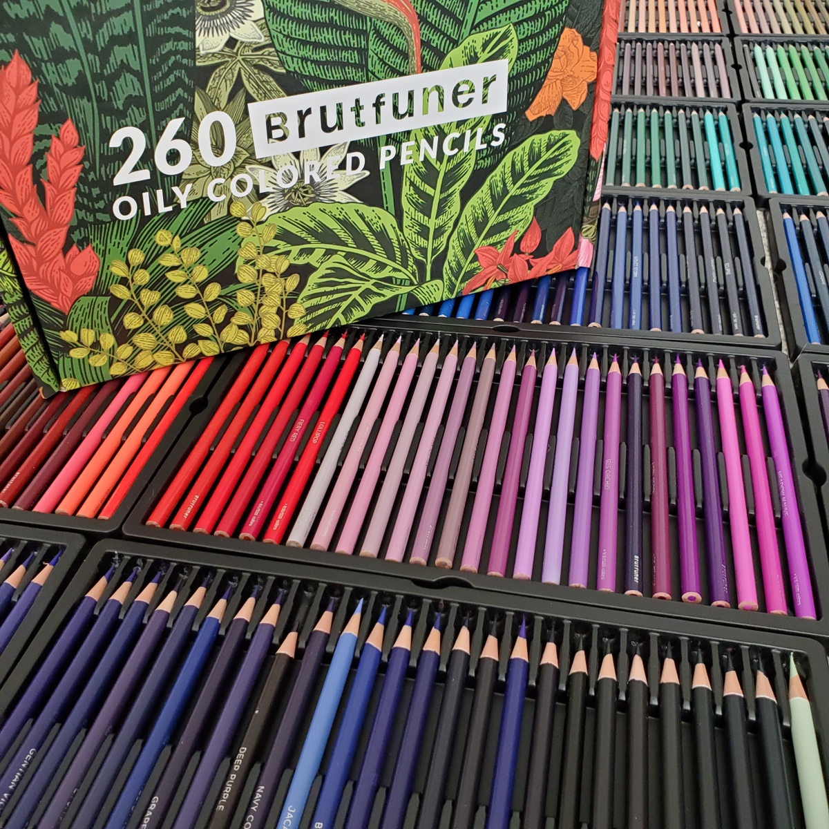 Brutfuner 520 Oily Pencils – Do You Really Need That Many Pencils